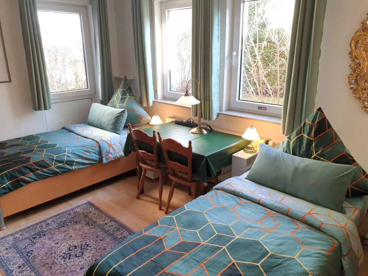 Zimmer Hohbuch Mit Achalmblick Reutlingen Exterior photo